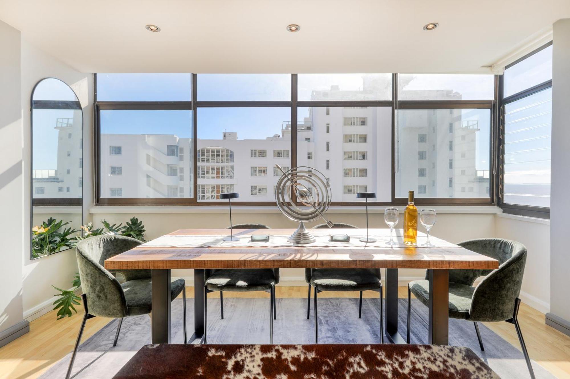 Backup-Powered Bantry Bay View 2 Bed Apartment كيب تاون المظهر الخارجي الصورة