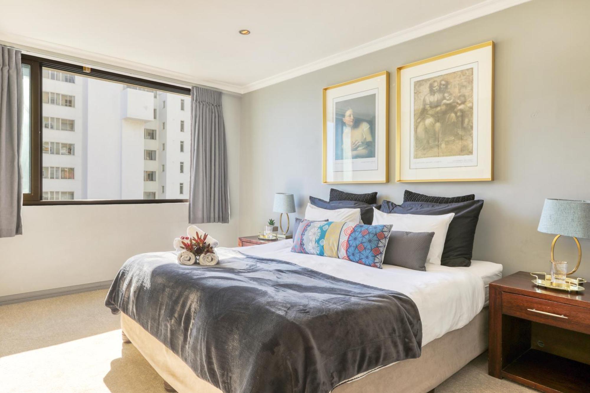 Backup-Powered Bantry Bay View 2 Bed Apartment كيب تاون المظهر الخارجي الصورة