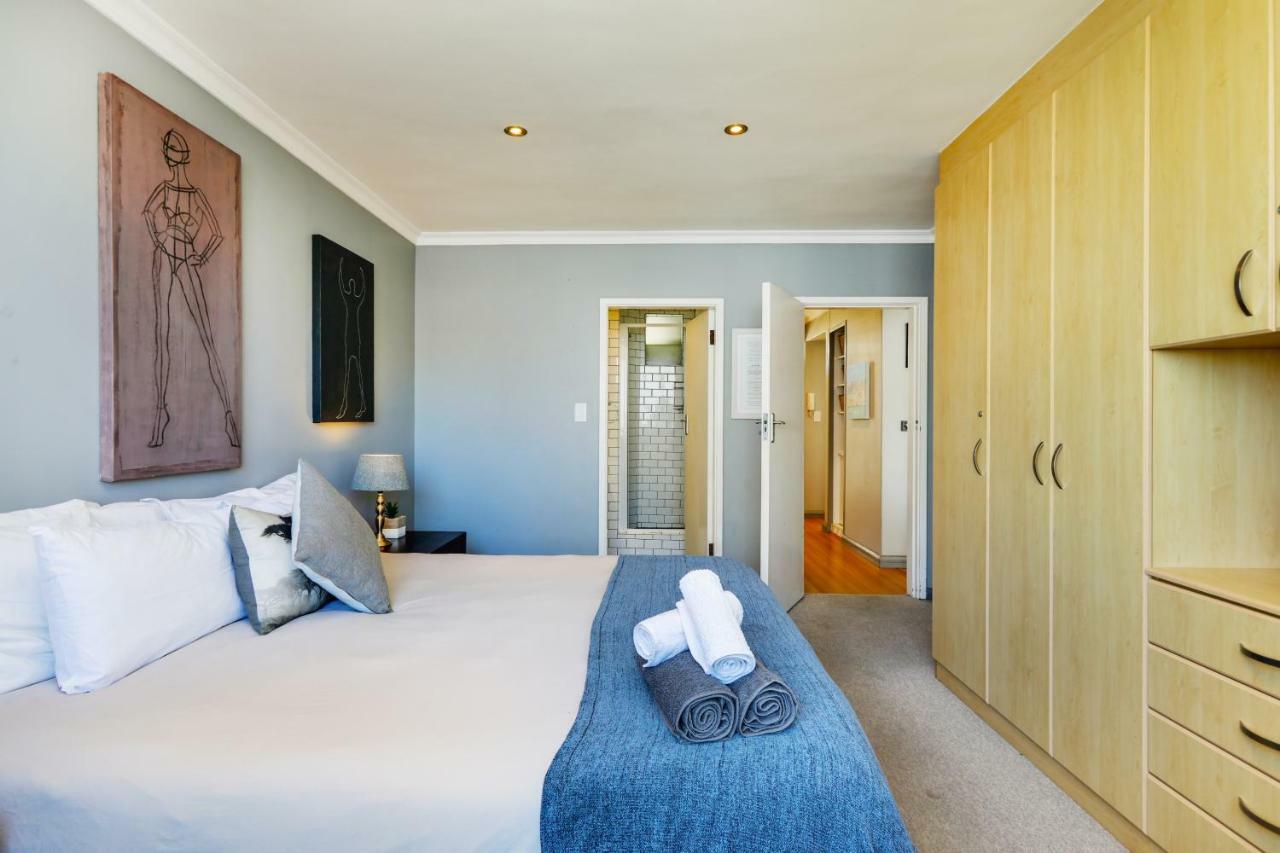 Backup-Powered Bantry Bay View 2 Bed Apartment كيب تاون المظهر الخارجي الصورة